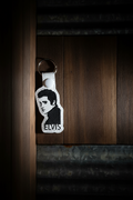 Elvis Presley Faux Leather Keychain – Retro Silhouette Design